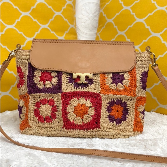 Tory Burch Handbags - 🌸OFFERS?🌸Tory Burch Multicolor Crossbody